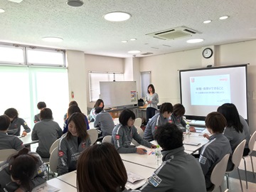 レッズレディース選手への栄養・食事講座を開催-2