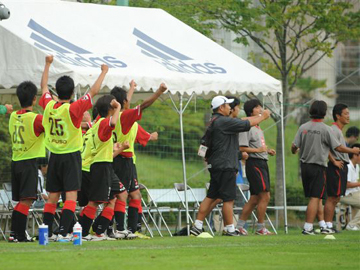 メニコンカップ2008 Urawa Red Diamonds Official Website