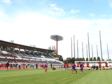 さいたまサッカーフェスタ19 に浦和レッズobが参加 Urawa Red Diamonds Official Website